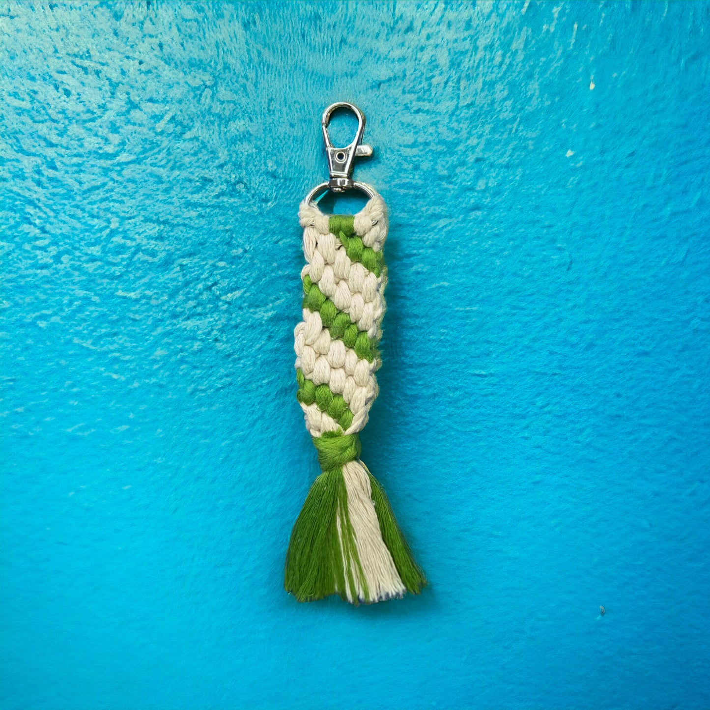 Macrame keychain