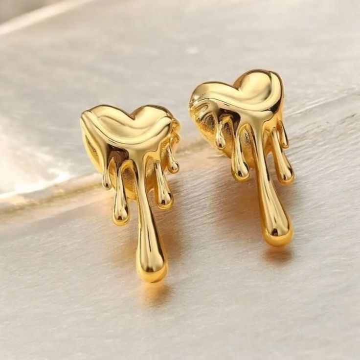 Gold-Plated Dripping Heart Earrings