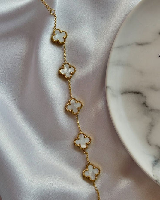 Elegant Gold-Plated Clover Flower Bracelet
