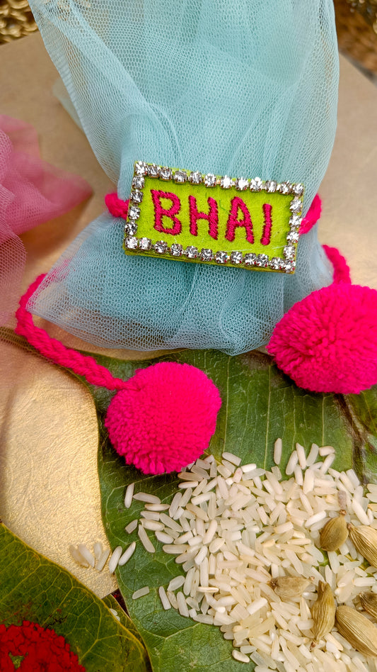 🎁 Bhai Love Rakhi — Simple, Bold, and Bright! 🎁