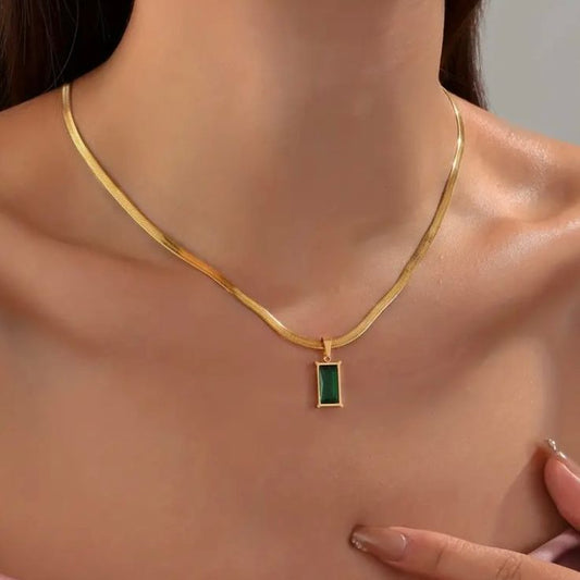 Elegant Gold-Plated Necklace with Emerald Green Rectangular Pendant
